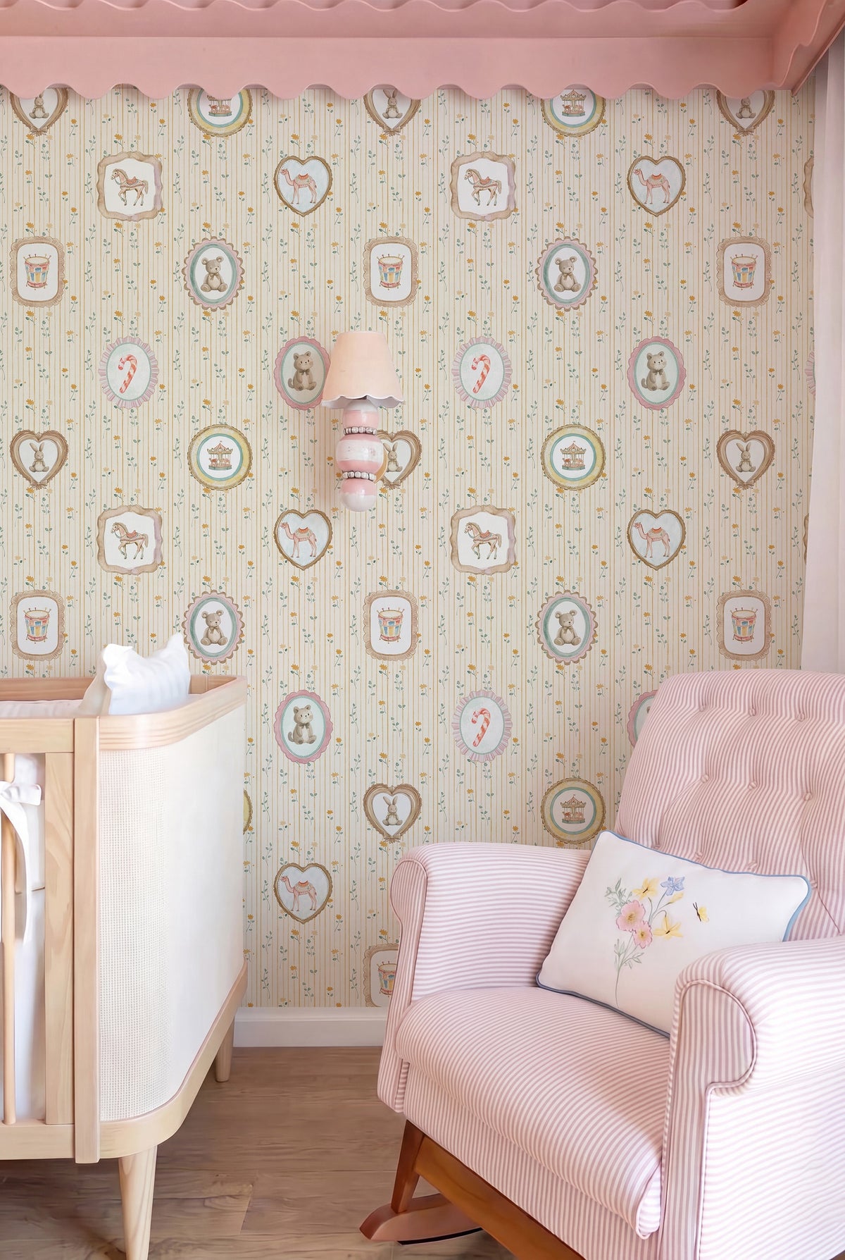 Vintage Framed Animal Friends wallpaper in a styled room, view 2